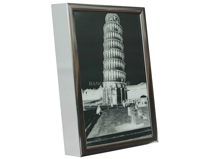 กรอบขนาดA4อลูมิเนียมสีเงินหน้าเรียบ